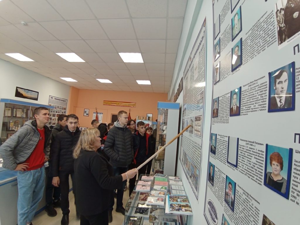 Посещение Музея истории техникума в рамках Дня профтехобразования и Дня пожилых