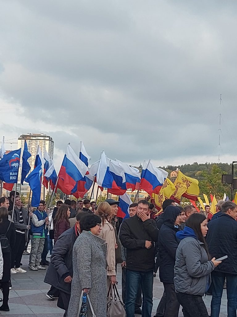 Студенты участвовали в акции в поддержку референдума по присоединению к Российской Федерации Херсонской  области, ДНР, ЛНР и Запорожья