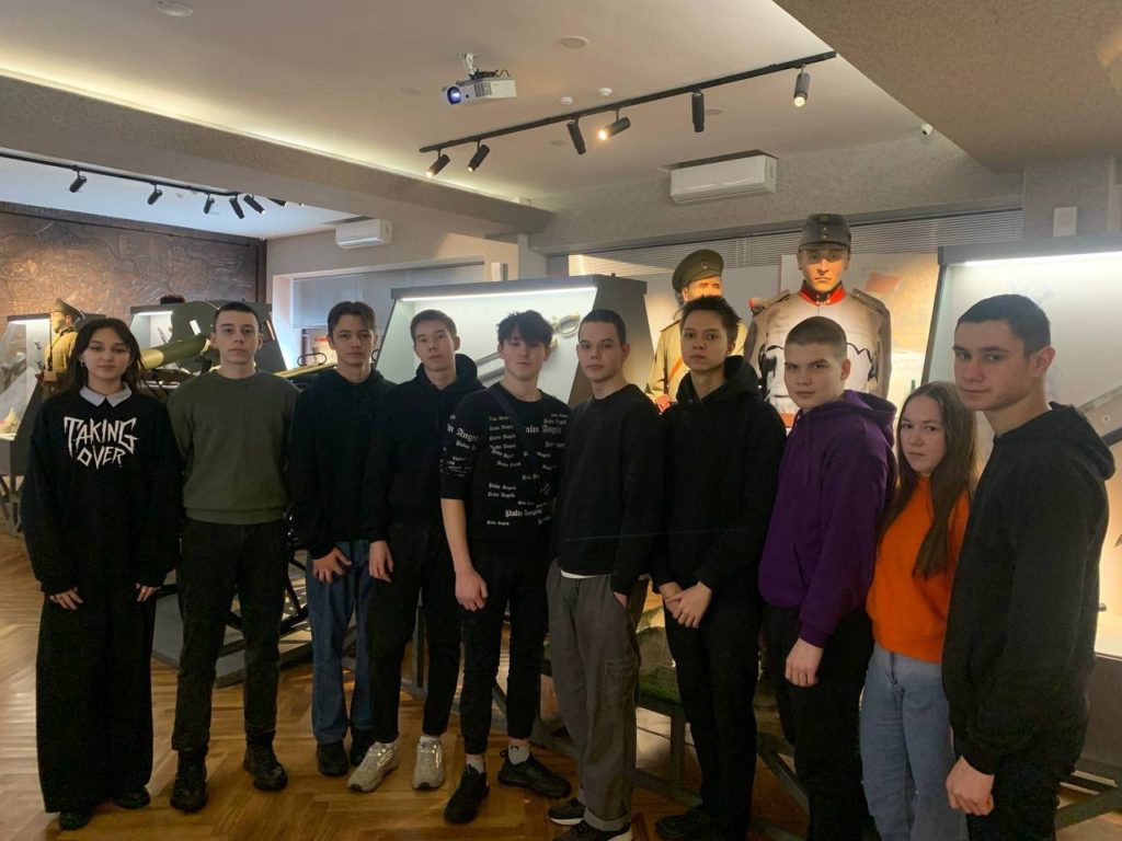 Студенты ЧТТСТ посетили музей В.И.Чапаева